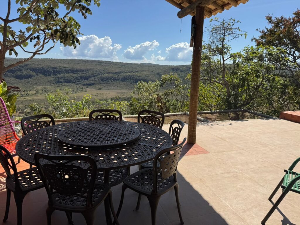 Chácara 4.7ha – Vista Permanente, acesso ao Rio e Conforto na Chapada!