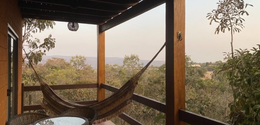 Casa Sobrado – Porteira Fechada – Bairro Eldorado – Alto Paraíso de Goiás