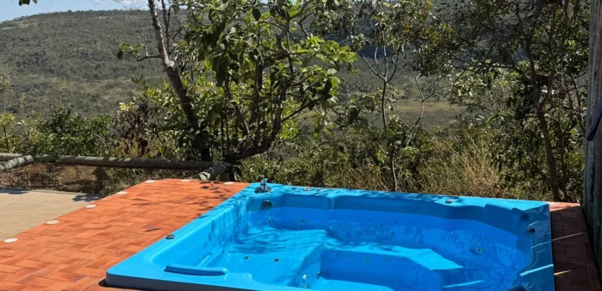 Chácara com Vista Permanente, acesso ao Rio e Conforto na Chapada! 4.7ha