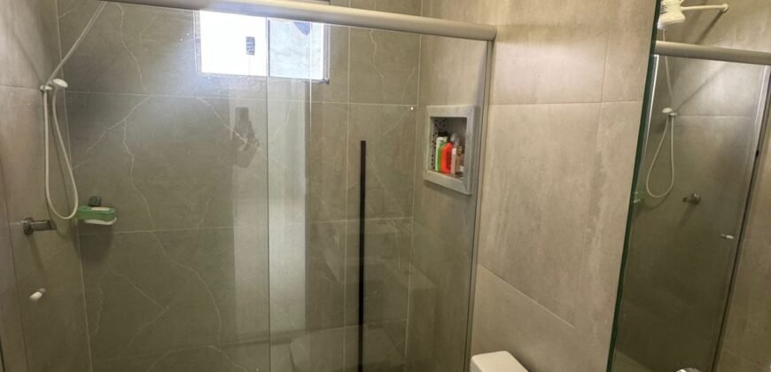 Vende-se Casa Espaçosa e Recém-Reformada- Alto Paraíso de Goiás