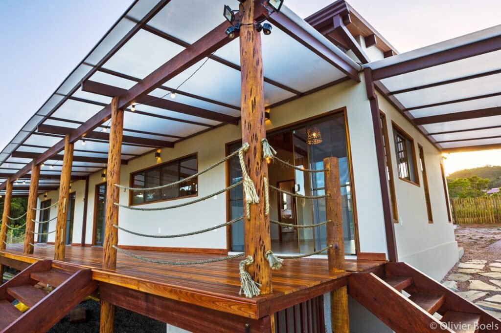 Casa Moderna e Completa no Condomínio Oasis Gaia – Alto Paraíso de Goiás