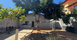 Vende-se Casa Espaçosa e Recém-Reformada- Alto Paraíso de Goiás Vende-se Casa Espaçosa e Recém-Reformada- Alto Paraíso de Goiás