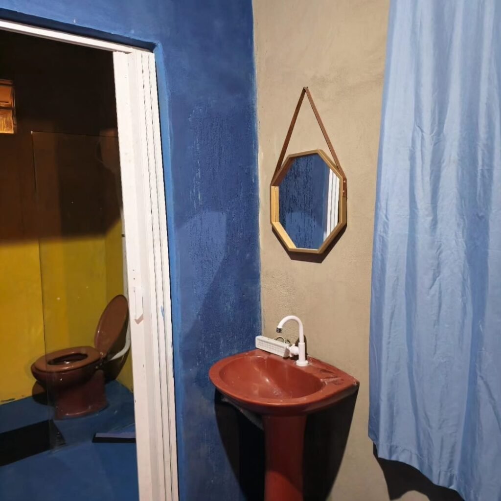 Vende-se Chalé – Próximo ao Morro da Baleia – Alto Paraíso de Goiás