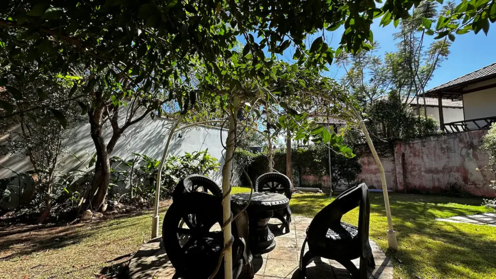 Vende-se Casa no melhor bairro da cidade – Estância Paraíso – Alto Paraíso de Goiás