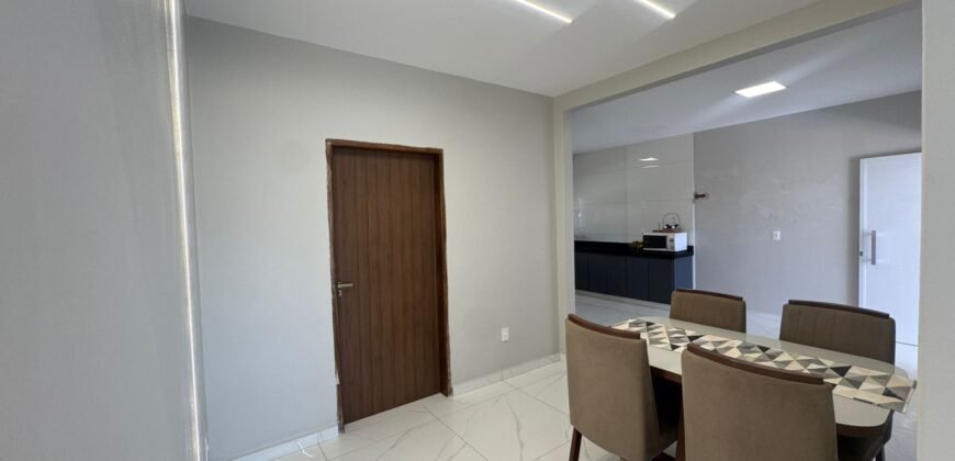 Vende-se Casa Espaçosa e Recém-Reformada- Alto Paraíso de Goiás