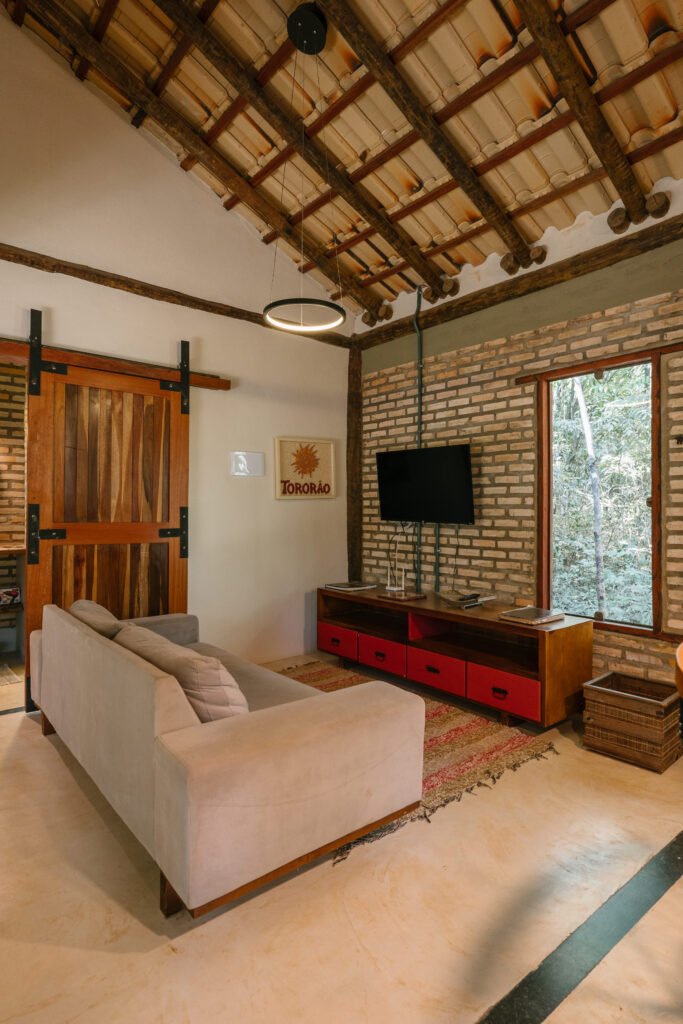 Propriedade – 2 Casas – Rio da Lua – 2 km de São Jorge