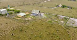 Vende-se Chalé – Próximo ao Morro da Baleia – Alto Paraíso de Goiás Vende-se Chalé – Próximo ao Morro da Baleia – Alto Paraíso de Goiás