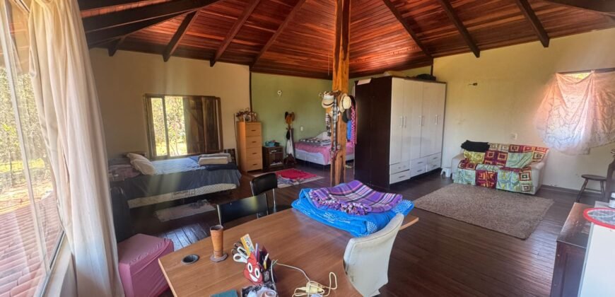 Casa – 4.000m2 – 800m2 da Cachoeira Anjos e Arcanjos – Moinho