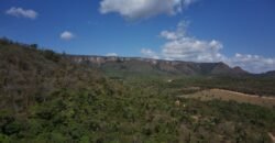 Maravilhosa Chácara – 11 Hectares – Casa de 320m² – Vista Deslumbrante – Nascente  Alto Paraíso – GO 