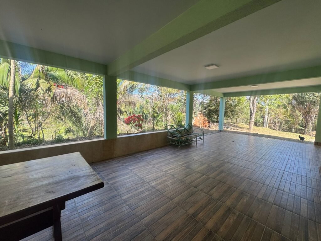 Maravilhosa Chácara – 11 Hectares – Casa de 320m² – Vista Deslumbrante – Nascente  Alto Paraíso – GO 
