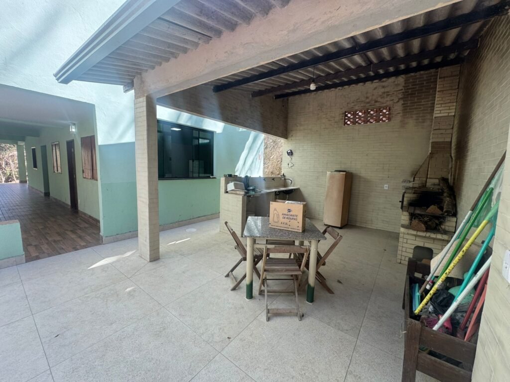 Maravilhosa Chácara – 11 Hectares – Casa de 320m² – Vista Deslumbrante – Nascente  Alto Paraíso – GO 