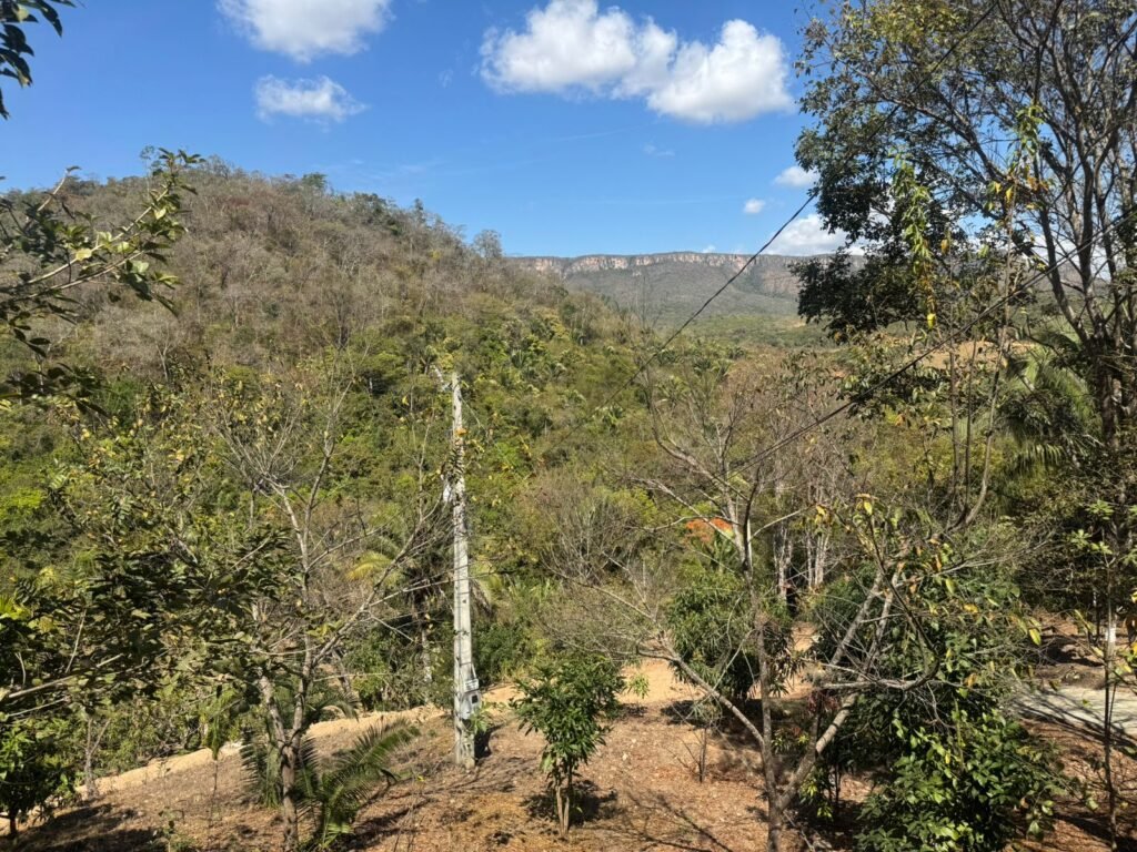 Maravilhosa Chácara – 11 Hectares – Casa de 320m² – Vista Deslumbrante – Nascente  Alto Paraíso – GO 