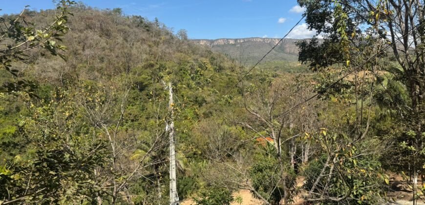 Maravilhosa Chácara – 11 Hectares – Casa de 320m² – Vista Deslumbrante – Nascente  Alto Paraíso – GO 