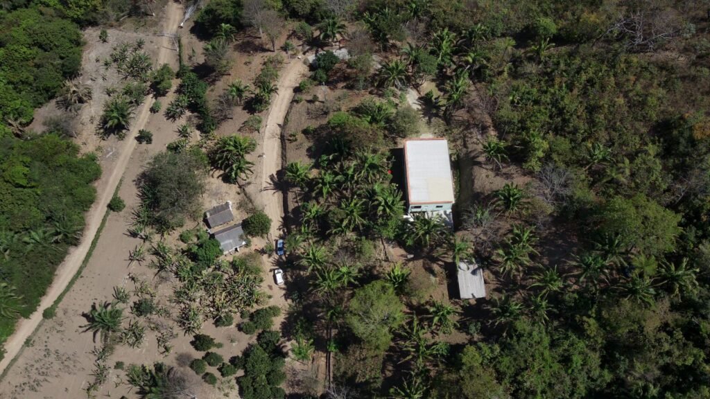 Maravilhosa Chácara – 11 Hectares – Casa de 320m² – Vista Deslumbrante – Nascente  Alto Paraíso – GO 