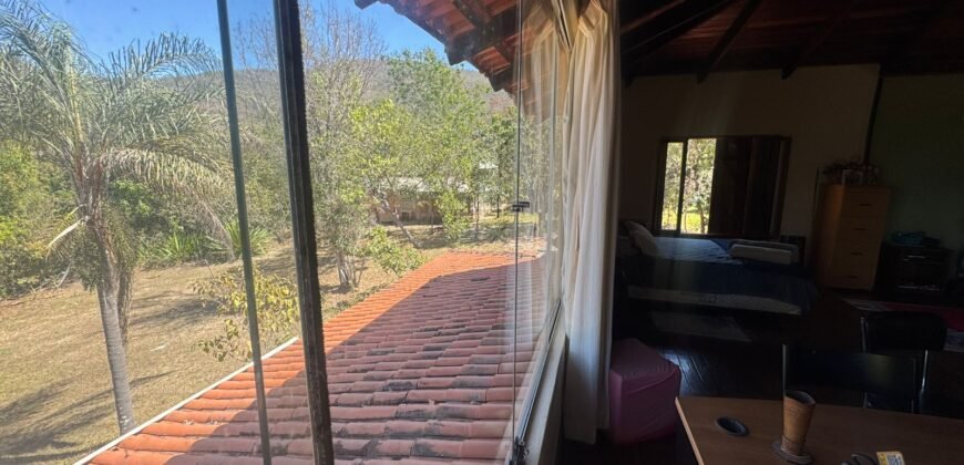 Casa – 4.000m2 – 800m2 da Cachoeira Anjos e Arcanjos – Moinho