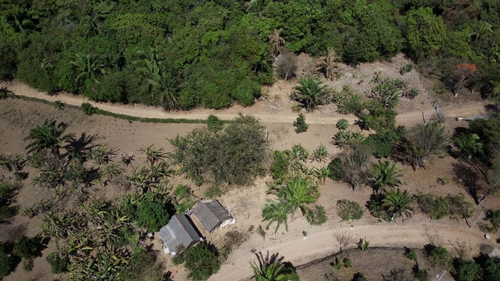 Maravilhosa Chácara – 11 Hectares – Casa de 320m² – Vista Deslumbrante – Nascente  Alto Paraíso – GO 