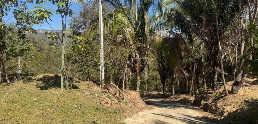 Maravilhosa Chácara – 11 Hectares – Casa de 320m² – Vista Deslumbrante – Nascente  Alto Paraíso – GO 