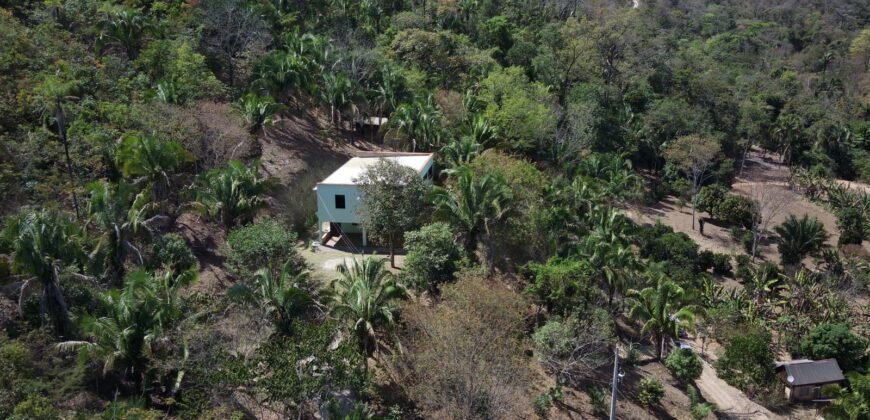 Maravilhosa Chácara – 11 Hectares – Casa de 320m² – Vista Deslumbrante – Nascente  Alto Paraíso – GO 