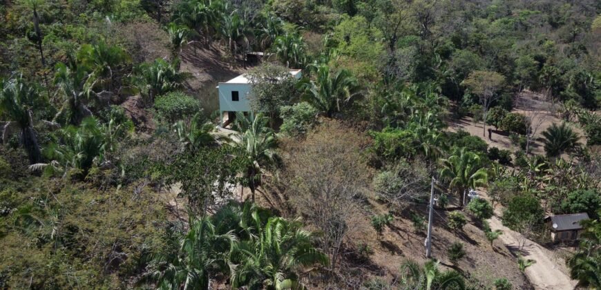 Maravilhosa Chácara – 11 Hectares – Casa de 320m² – Vista Deslumbrante – Nascente  Alto Paraíso – GO 