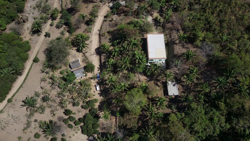 Maravilhosa Chácara – 11 Hectares – Casa de 320m² – Vista Deslumbrante – Nascente  Alto Paraíso – GO 