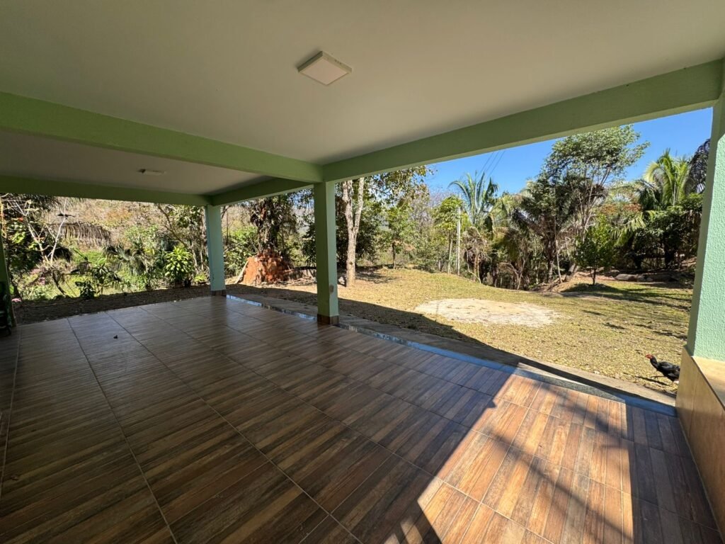 Maravilhosa Chácara – 11 Hectares – Casa de 320m² – Vista Deslumbrante – Nascente  Alto Paraíso – GO 