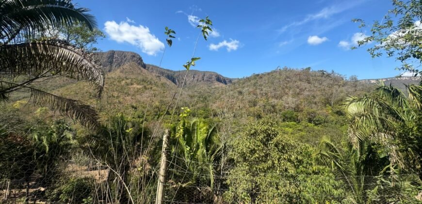 Maravilhosa Chácara – 11 Hectares – Casa de 320m² – Vista Deslumbrante – Nascente  Alto Paraíso – GO 