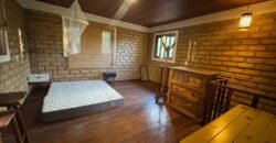 Casa com 2 Andares – Região Central – Alto Paraíso de Goiás Casa com 2 Andares – Região Central – Alto Paraíso de Goiás