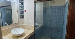 Casa com 2 Andares – Região Central – Alto Paraíso de Goiás Casa com 2 Andares – Região Central – Alto Paraíso de Goiás