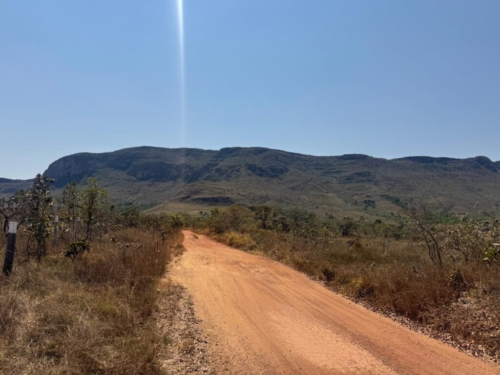 Cháraca 6ha – Córrego – Vista Morro da Baleia – Chapada dos Veadeiros