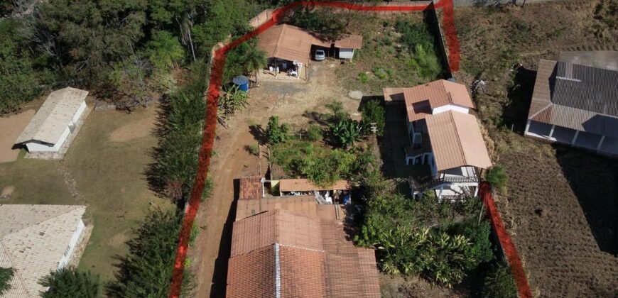Vende-se Prédio Comercial – 2.300m2 em Localização Privilegiada – Alto Paraíso de Goiás Vende-se Prédio Comercial – 2.300m2 em Localização Privilegiada – Alto Paraíso de Goiás