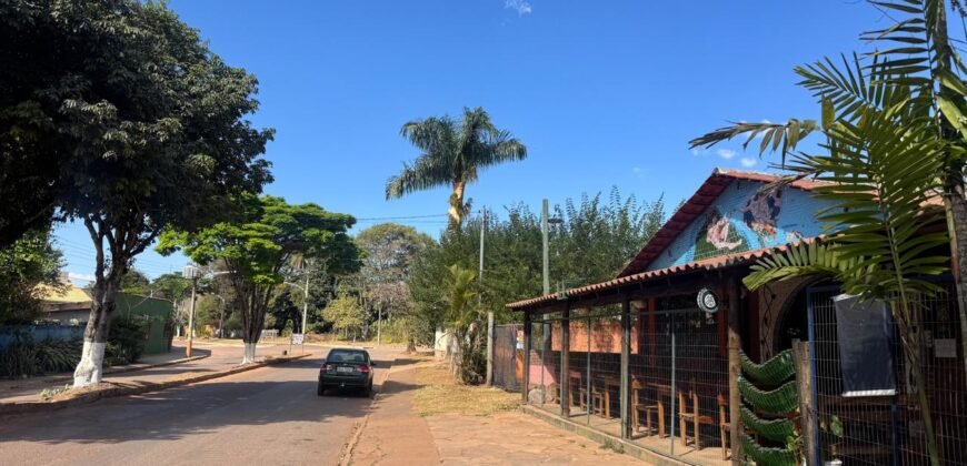 Vende-se Prédio Comercial – 2.300m2 em Localização Privilegiada – Alto Paraíso de Goiás Vende-se Prédio Comercial – 2.300m2 em Localização Privilegiada – Alto Paraíso de Goiás