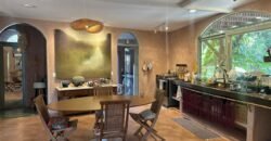 Linda Casa – Povoado do Moinho – Próximo Cachoeira Anjos e Arcanjos – Chapada dos Veadeiros Linda Casa – Povoado do Moinho – Próximo Cachoeira Anjos e Arcanjos – Chapada dos Veadeiros