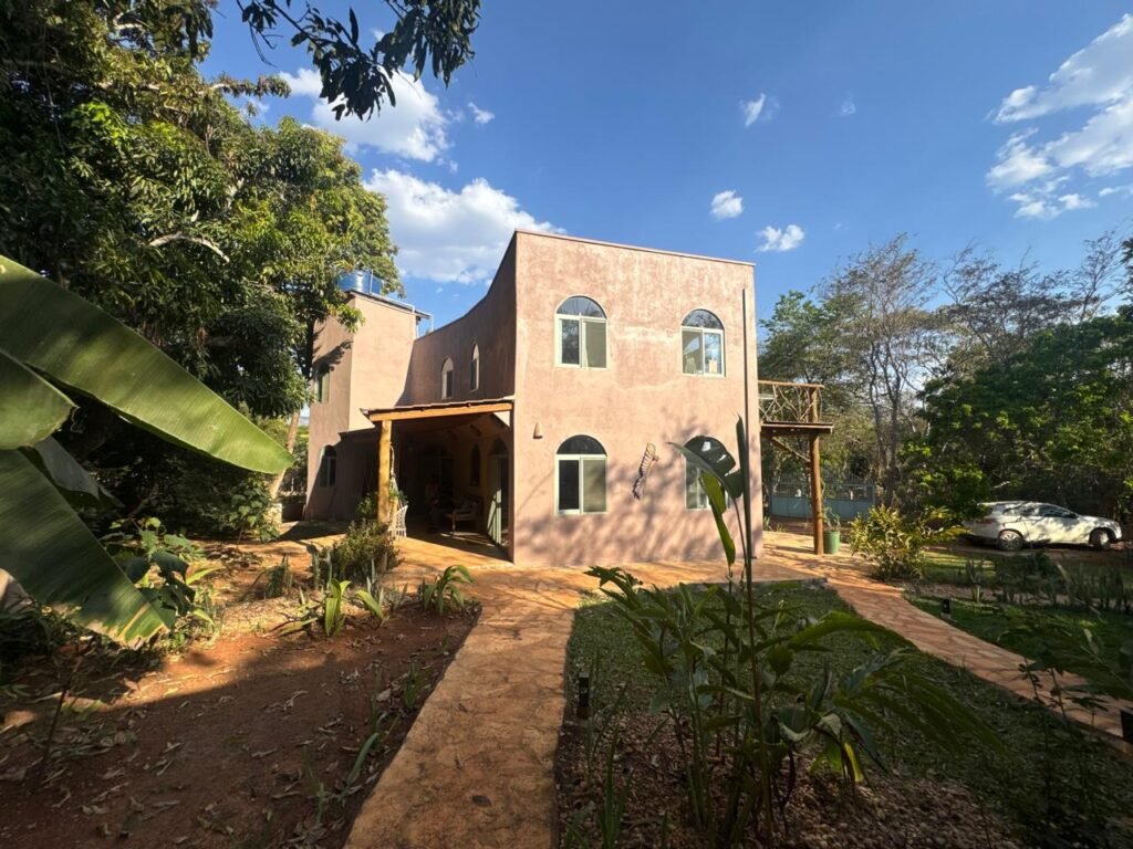 Linda Casa – Povoado do Moinho – Próximo Cachoeira Anjos e Arcanjos – Chapada dos Veadeiros