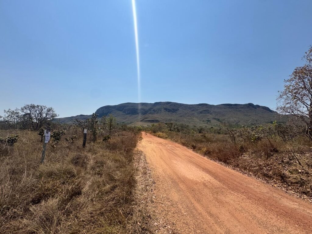Cháraca 6ha – Córrego – Vista Morro da Baleia – Chapada dos Veadeiros
