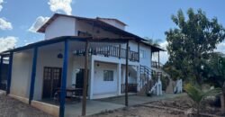 Vende-se Prédio Comercial – 2.300m2 em Localização Privilegiada – Alto Paraíso de Goiás Vende-se Prédio Comercial – 2.300m2 em Localização Privilegiada – Alto Paraíso de Goiás
