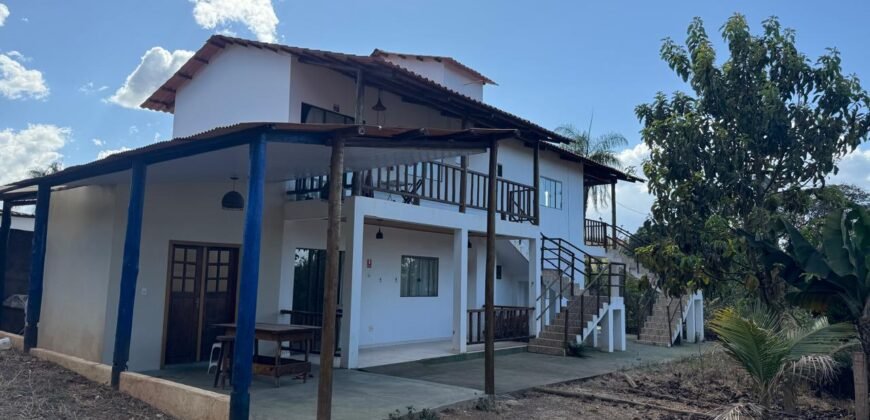 Vende-se Prédio Comercial – 2.300m2 em Localização Privilegiada – Alto Paraíso de Goiás Vende-se Prédio Comercial – 2.300m2 em Localização Privilegiada – Alto Paraíso de Goiás