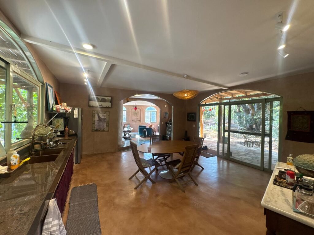Linda Casa – Povoado do Moinho – Próximo Cachoeira Anjos e Arcanjos – Chapada dos Veadeiros