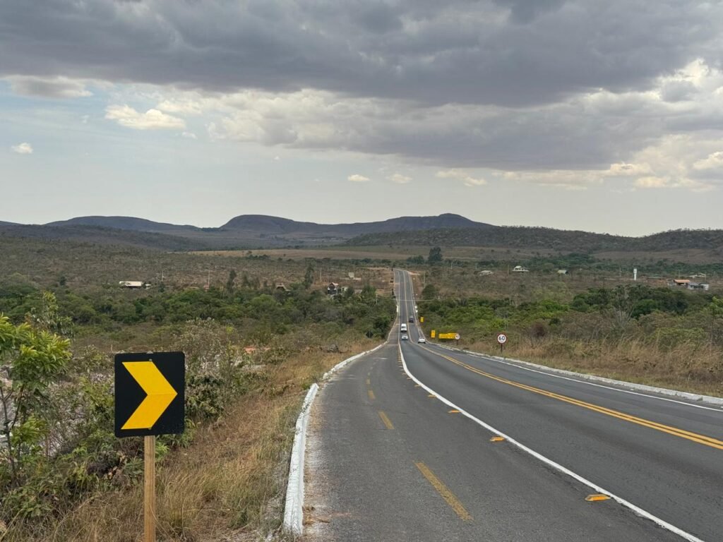 Cháraca 6ha – Córrego – Vista Morro da Baleia – Chapada dos Veadeiros