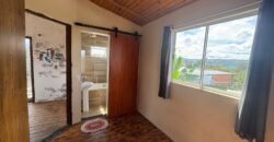 Chalé à Venda – Bairro Eldorado – Alto Paraíso de Goiás Chalé à Venda – Bairro Eldorado – Alto Paraíso de Goiás