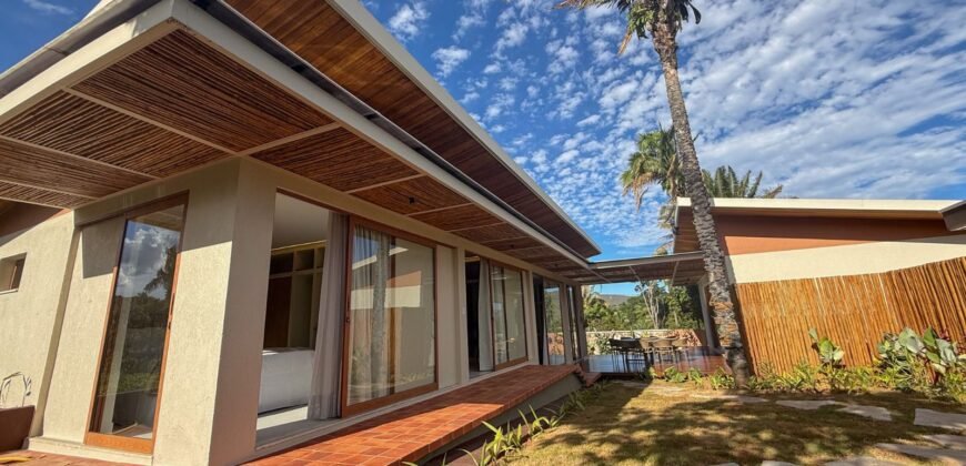 Casa Moderna de Alto Padrão – Alto Paraíso de Goiás – Chapada dos Veadeiros