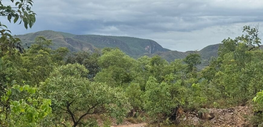 Chacara 4ha – Linda Vista – 8km de São Jorge sentido Cachoeira do Segredo, 1,5km da GO-239