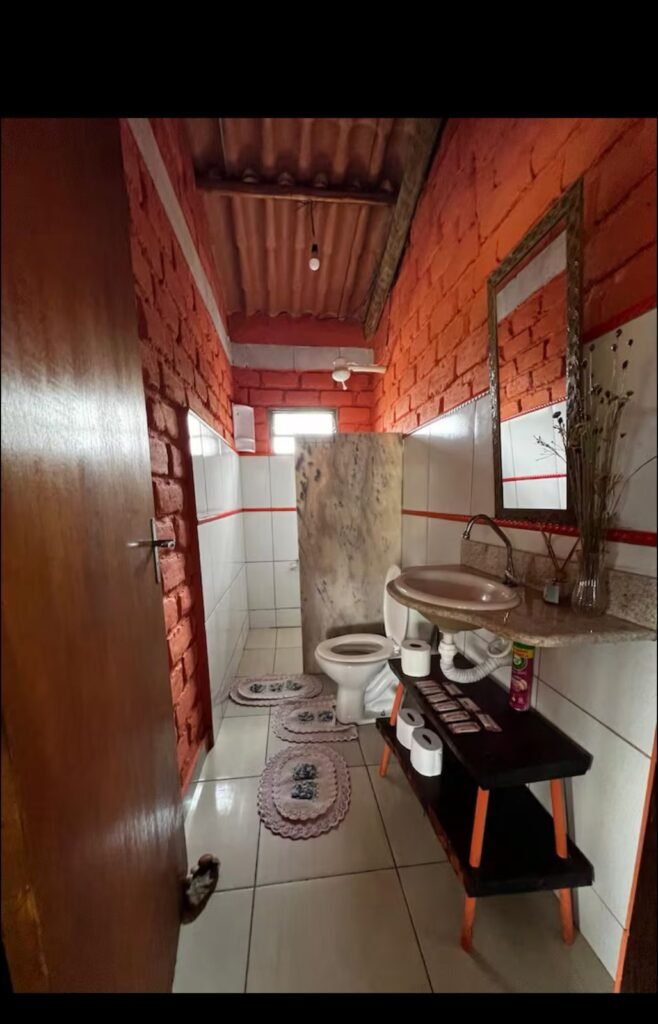Casa + Chále – 12 km de Alto Paraíso de Goias sentido São Jorge