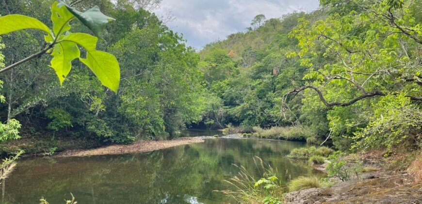 Chalé 2 km de Colinas do Sul sentido São Jorge