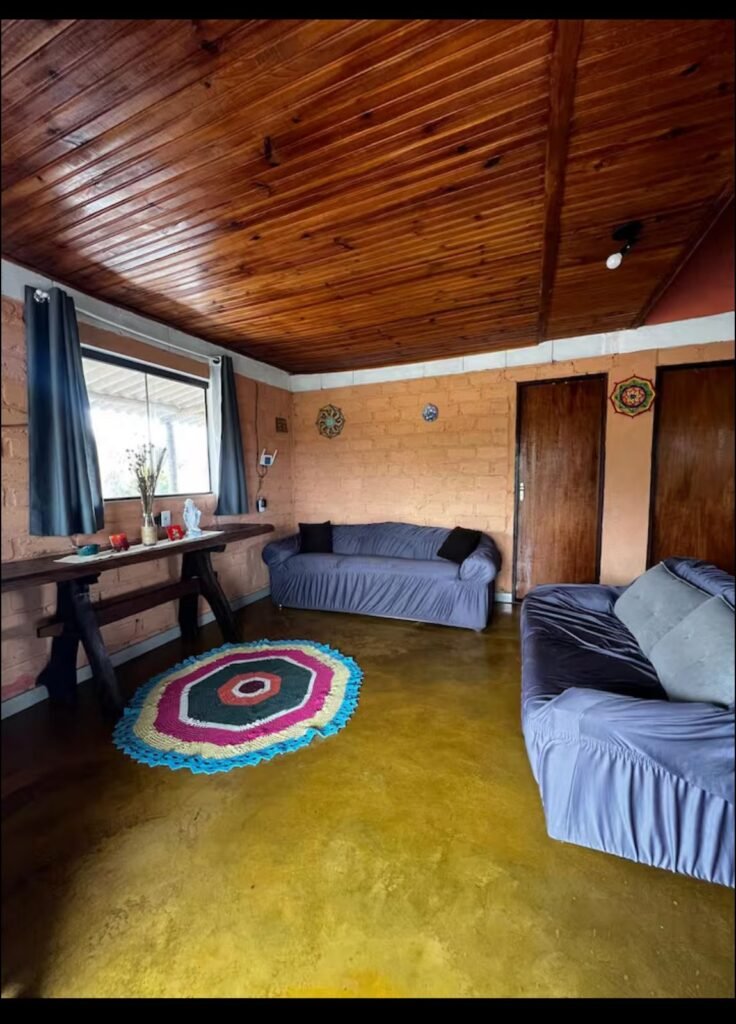 Casa + Chále – 12 km de Alto Paraíso de Goias sentido São Jorge