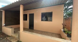 Aluga-se Casa com 2 Quartos – Bairro Monte Sinai – Alto Paraíso de Goiás