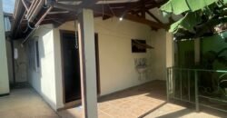 Aluga – se Casa com 3 Quartos – Bairro Paraisinho – Alto Paraíso de Goiás