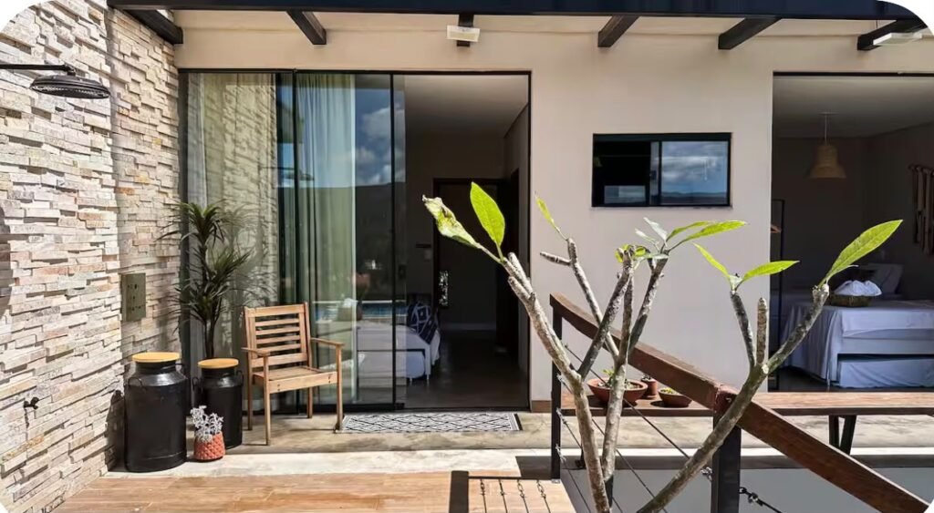 Casa Vale Azul – Porteira fechada – Alto Paraíso de Goiás