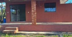 Casa – Km 12 – Entre Alto Paraíso e São Jorge