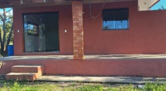 Casa – Km 12 – Entre Alto Paraíso e São Jorge