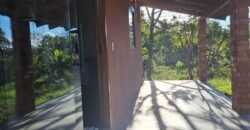 Casa – Km 12 – Entre Alto Paraíso e São Jorge